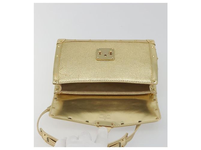 LOUIS VUITTON Suhari Emerble Shoulder Bag Leather Gold LV - vista 16