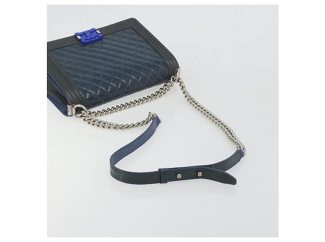 CHANEL Matelasse Boy Chanel Chain Bag Patent Leather Blue Silver CC - vista 7
