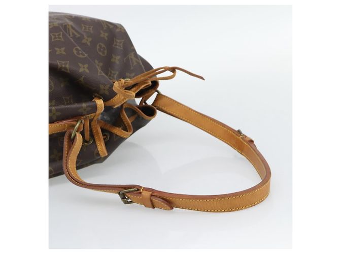 LOUIS VUITTON Monogram Petit Noe Shoulder Bag M42226 LV - vista 7