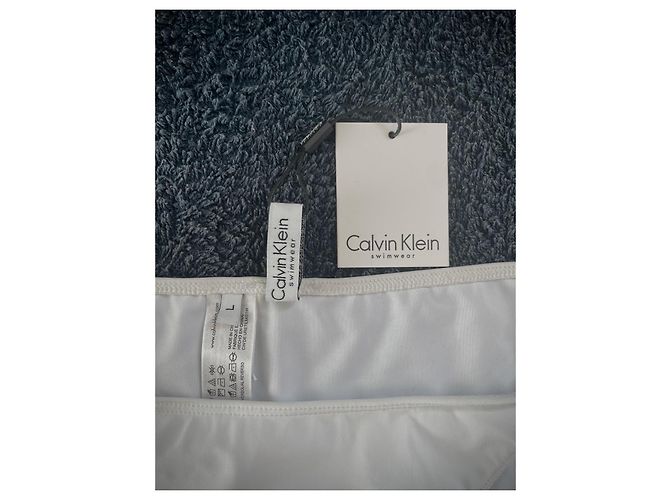 Bikini blanco de Calvin Klein - vista 3