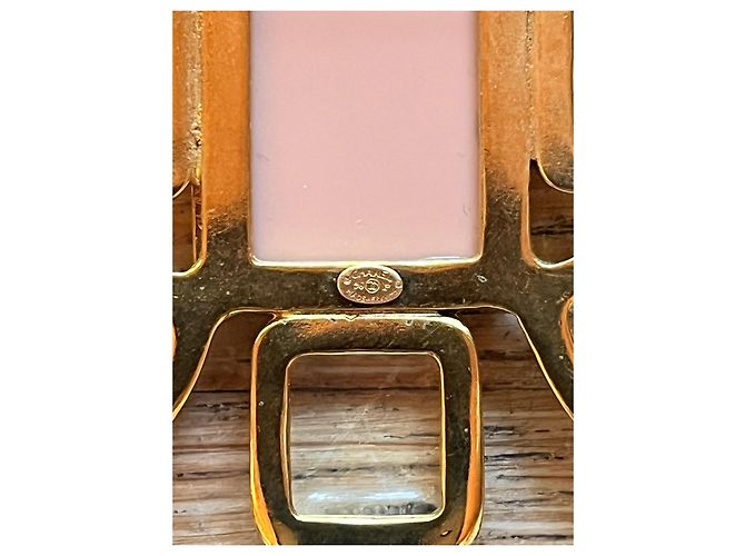 Broche Chanel Camélia Dorado Gold hardware - vista 6