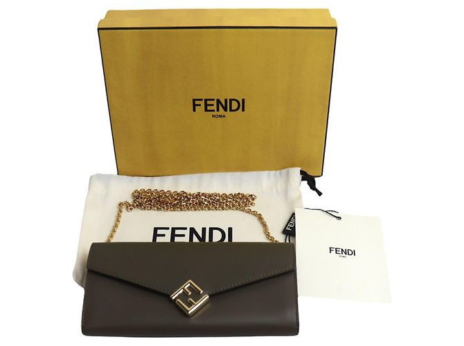 Portafoglio a catena Fendi FF Diamond D'oro - vista 8
