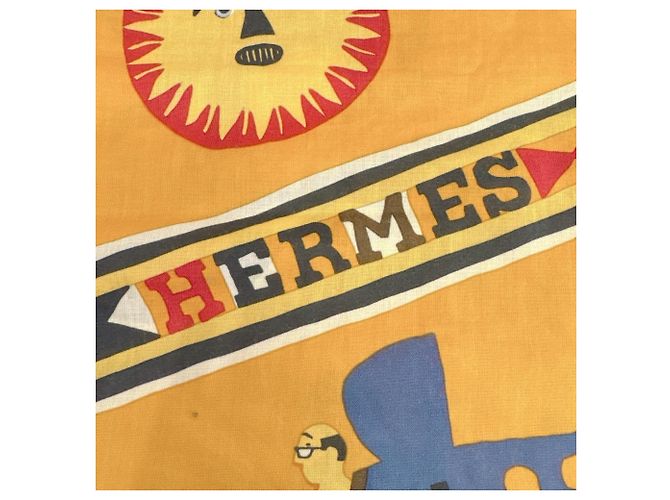 Hermès Hermes Carre 140 Großer Schal in Gelb - Ansicht 8