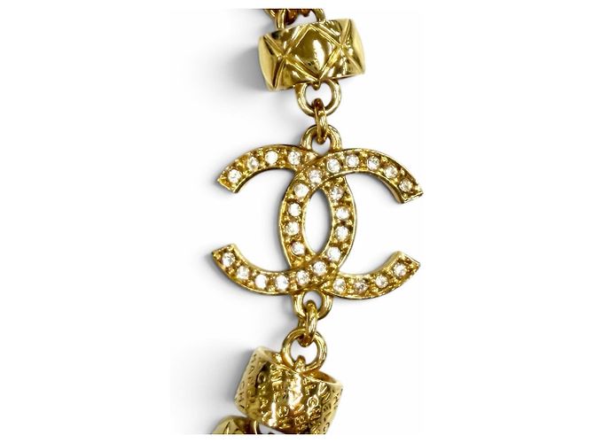Collana a catena Chanel C24P Coco Mark in perle ecologiche e logo crush Rosa Bianco D'oro - vista 10