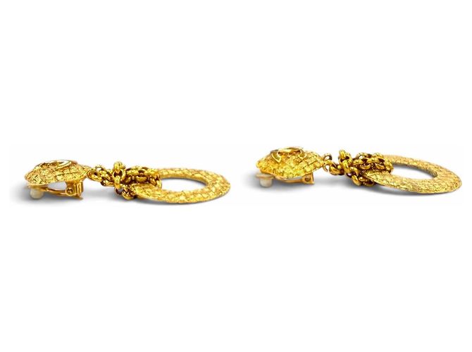 Orecchini a cerchio Chanel Vintage 29 Metal Coco Mark Chain D'oro - vista 2