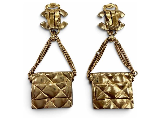 Orecchini a clip Chanel Vintage 02P Gold D'oro - vista 2