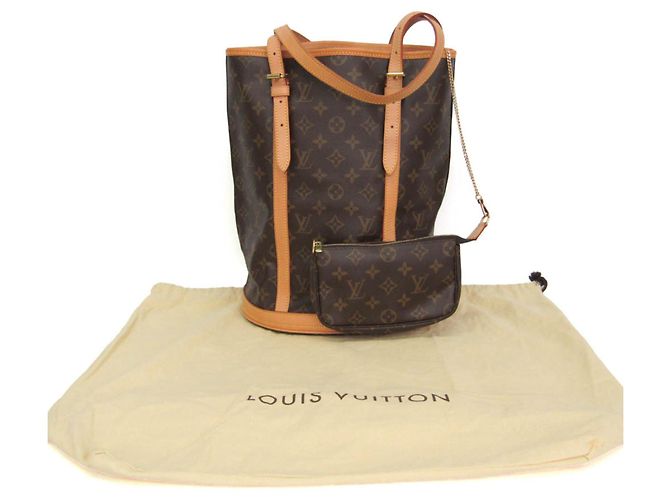 Borsa a tracolla da donna Louis Vuitton Monogram Bucket GM M42236 Marrone - vista 2