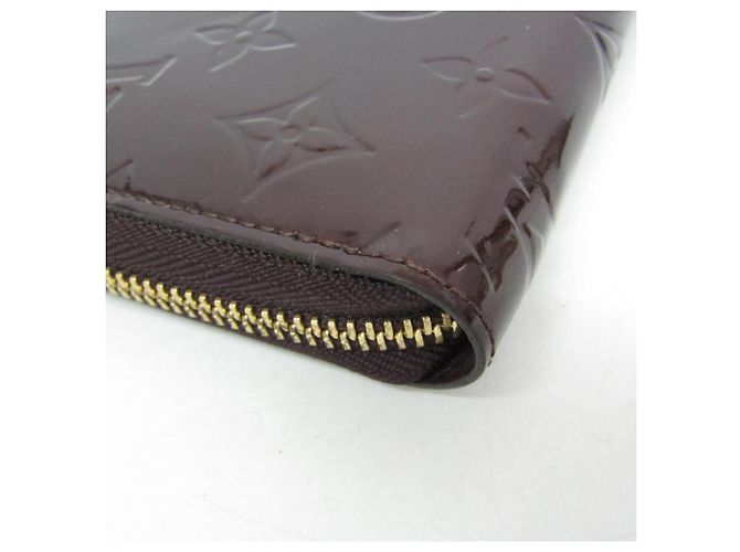Cartera Zippy Louis Vuitton Monogram Vernis Burdeos - vista 5