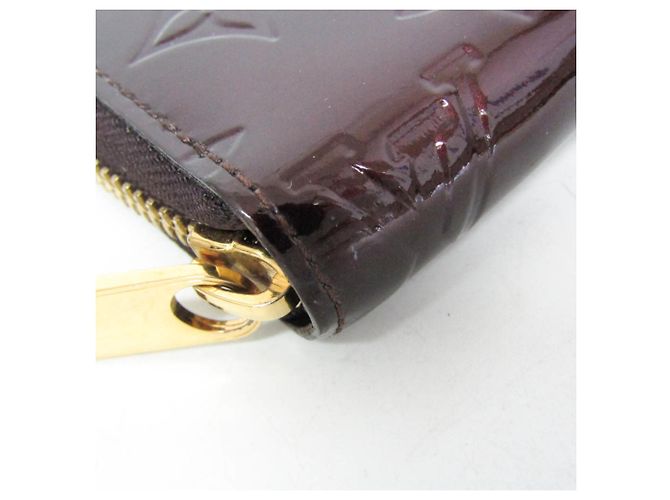 Cartera Zippy Louis Vuitton Monogram Vernis Burdeos - vista 6