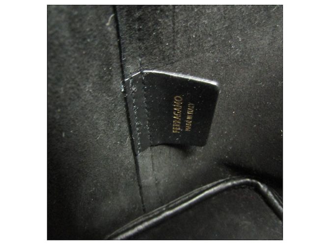 Salvatore Ferragamo Charming Tote AU-21 6797 Nero - vista 19
