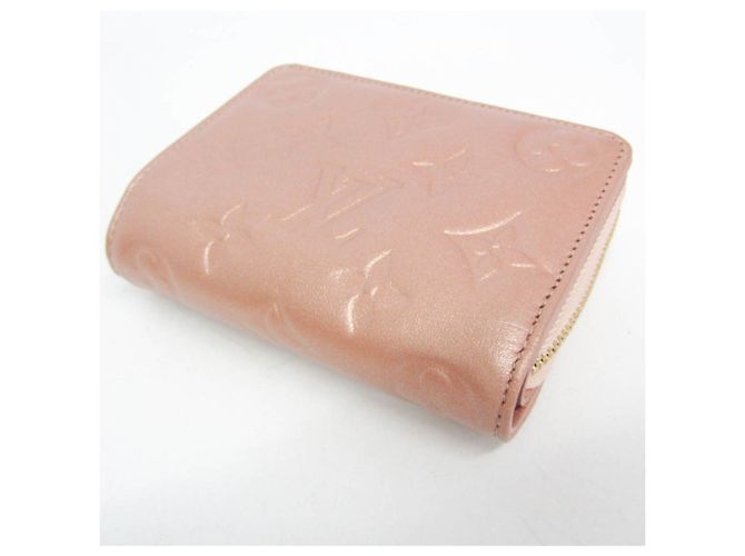Louis Vuitton Coussin Lou Wallet M81996 D'oro - vista 9