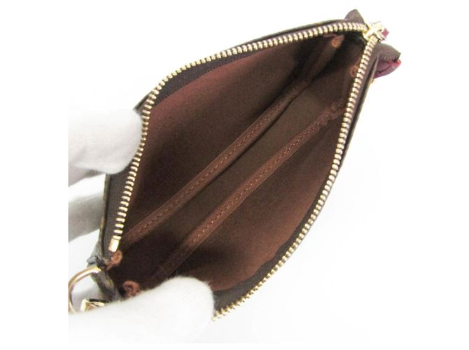 Louis Vuitton Monogram Mini Pochette Accessoires Bordò Monogramma - vista 3