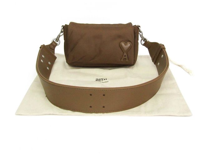 Borsa Ami Paris Marcel Lunchbox Bag Marrone - vista 2
