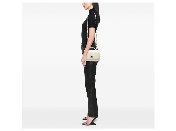Chanel White Medium Quilted Caviar Business Affinity Top Handle Flap Bianco - vista 6