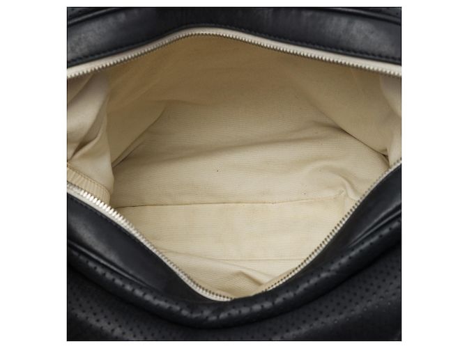 Chanel Black Perforated Lambskin Baseball Spirit Ligne Hobo Nero - vista 4