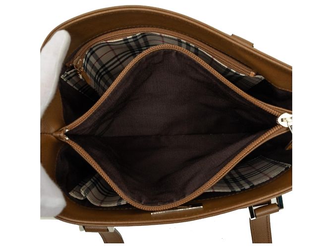 Borsa a secchiello Burberry in pelle marrone - vista 4