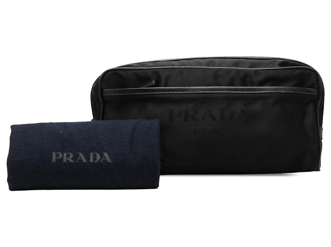 Pouch da viaggio Prada in Re-Nylon nero con rifiniture in Saffiano - vista 7