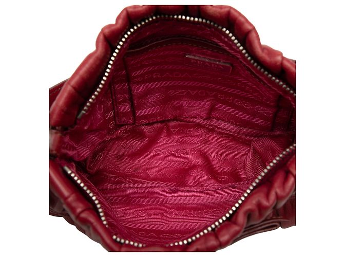 Borsa a spalla Prada Mini Nappa Gaufre con fiocco rossa Rosso - vista 4