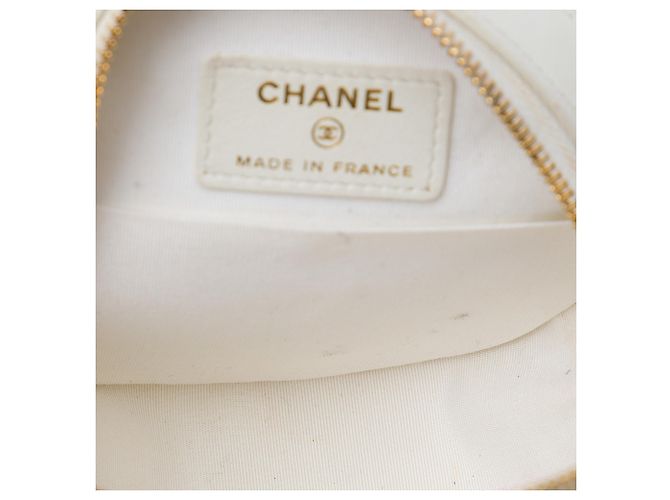 Clutch Redonda Chanel White CC Chevron de piel de oveja con cadena Blanco Crudo - vista 4