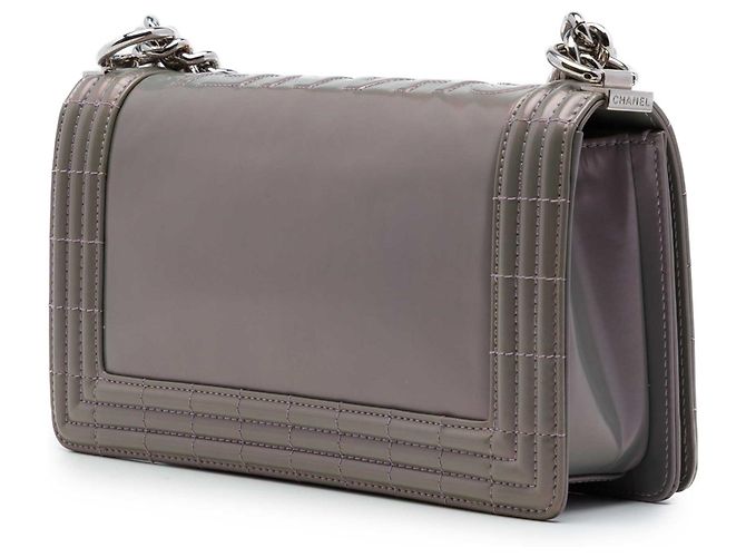 Chanel Gray Old Medium Iridescent Patent Boy Reverso Flap Marrone - vista 2