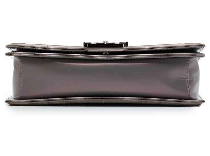 Chanel Gray Old Medium Iridescent Patent Boy Reverso Flap Marrone - vista 3