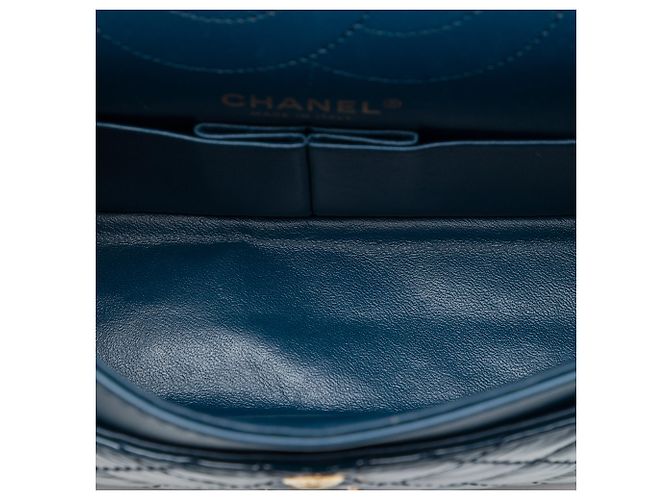 Chanel Blue Quilted Patent Reissue 2.55 Double Flap 225 Blu navy - vista 4