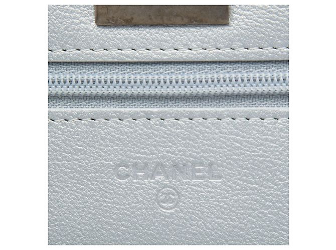 Chanel Silver Reissue 2.55 Quilted Metallic Aged Calfskin Wallet on Chain Argento - vista 5