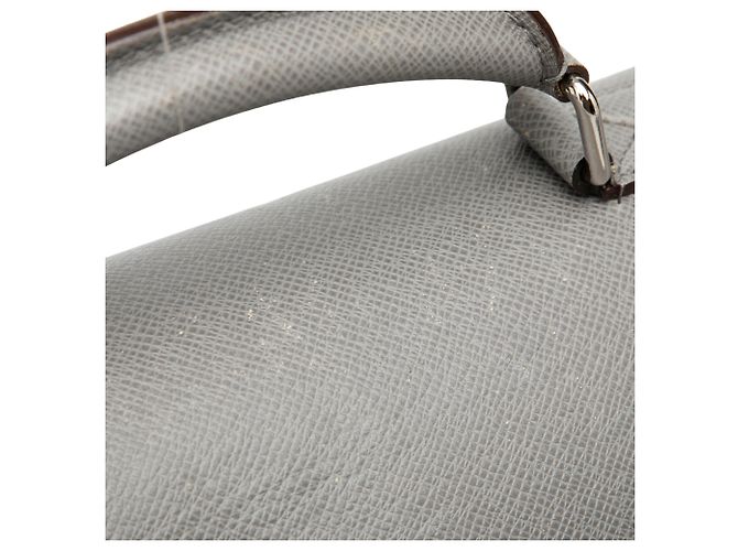 Louis Vuitton Gray Taiga Vassili GM Marrone - vista 7