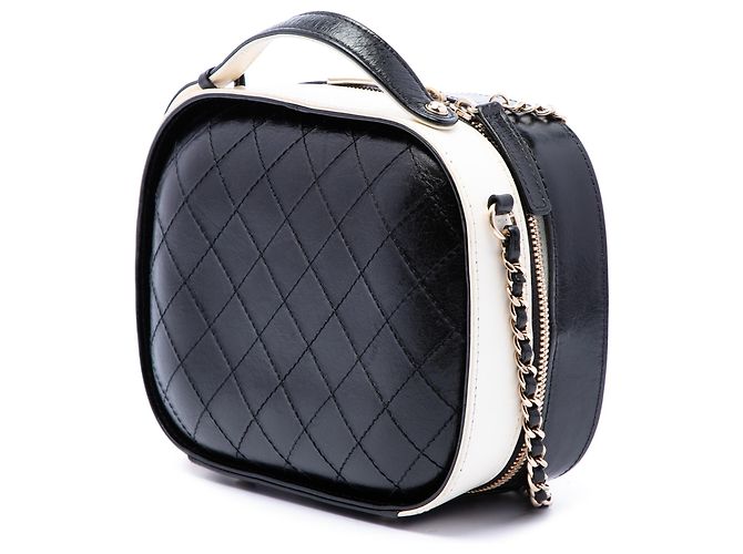 Chanel Vanity Case Small CC Matelassé in Pelle di Vitello Crumpled Bianca Bianco - vista 2