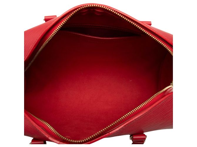 Louis Vuitton Red Epi Soufflot Rouge - vue 4