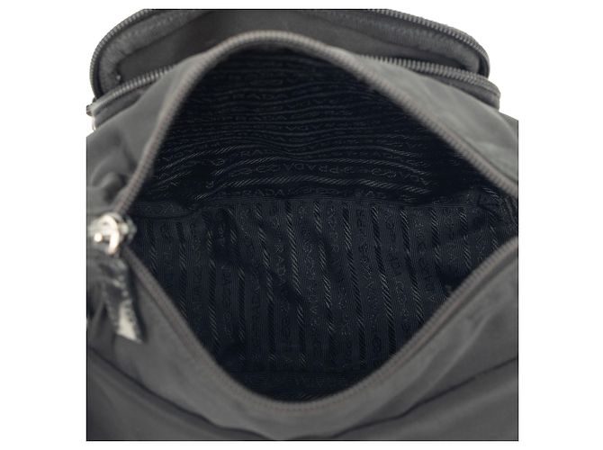 Sac messager Prada en Tessuto noir avec boucle et fermeture éclair - vue 4