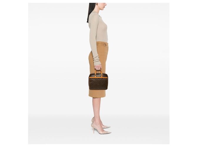 Louis Vuitton Brown Monogram Pegase Porte Documents Marrone - vista 8