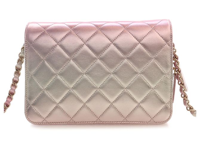 Chanel Rosa Large Quilted Gradient Metallic Lambskin Like A Wallet Flap - vista 2