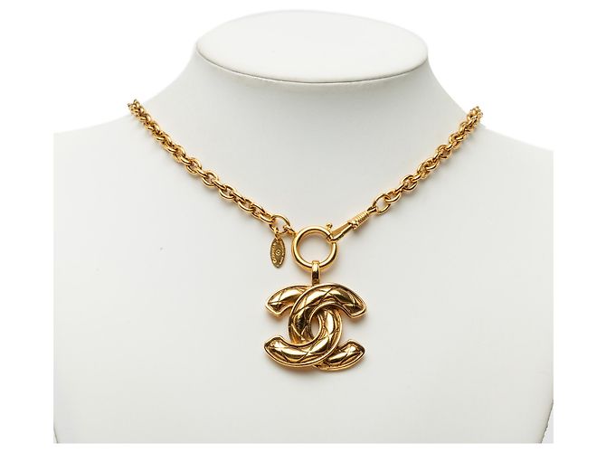 Collana con pendente matelassé Chanel Gold CC placcato oro D'oro - vista 6