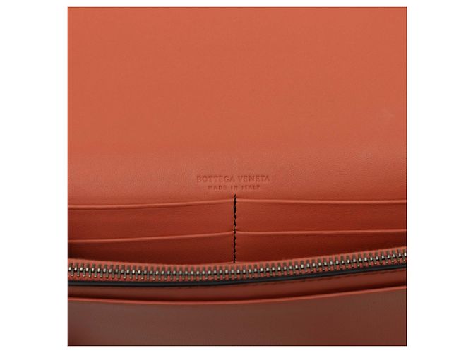 Bottega Veneta Brown Nappa Intrecciato Studded Wallet on Chain Castaño Carne - vista 5