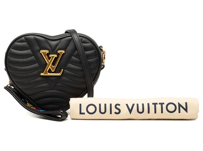 Louis Vuitton New Wave Heart Crossbody in pelle nera Nero - vista 7