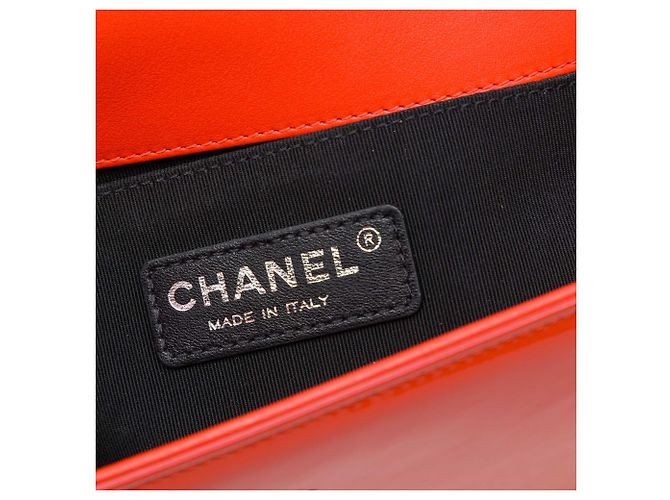 Chanel Orange Small Quilted Patent and Acrylic Boy Flap Arancione - vista 5