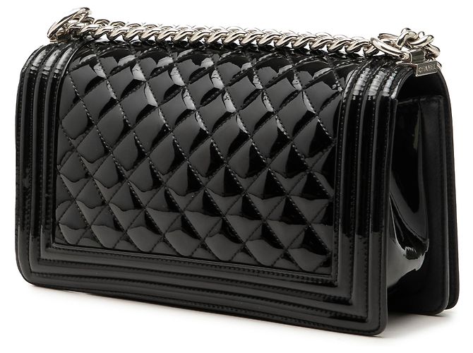 Chanel Black Old Medium Quilted Patent Acrylic Boy Flap Nero - vista 2