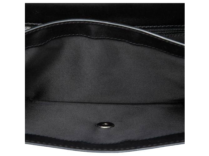 Chanel Black Small Quilted Lambskin Citizen Zip Flap Nero - vista 4