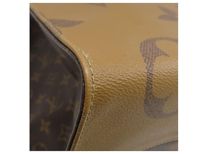 Borsa Tote Louis Vuitton Monogram Reverse OnTheGo GM Monogramma - vista 23