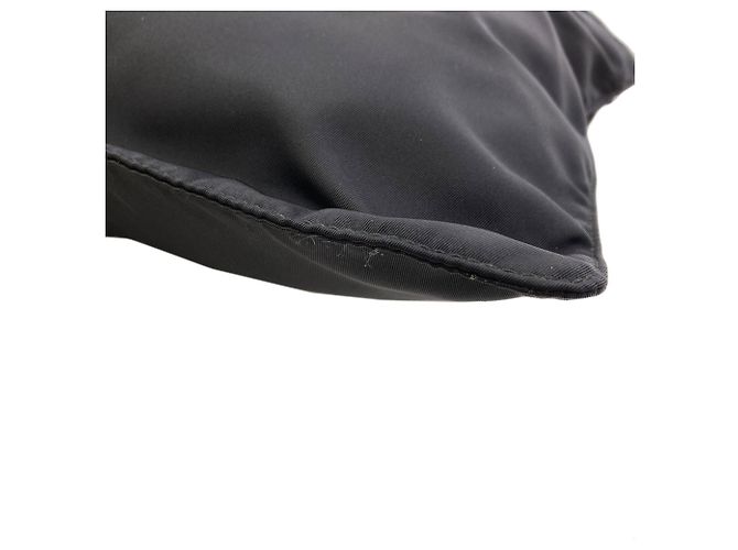 Borsa a tracolla lunga Prada in nylon nero - vista 12