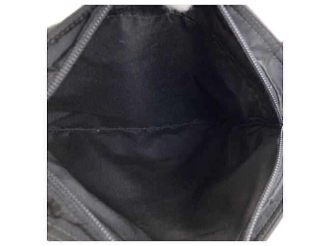 Borsa a tracolla lunga Prada in nylon nero - vista 5