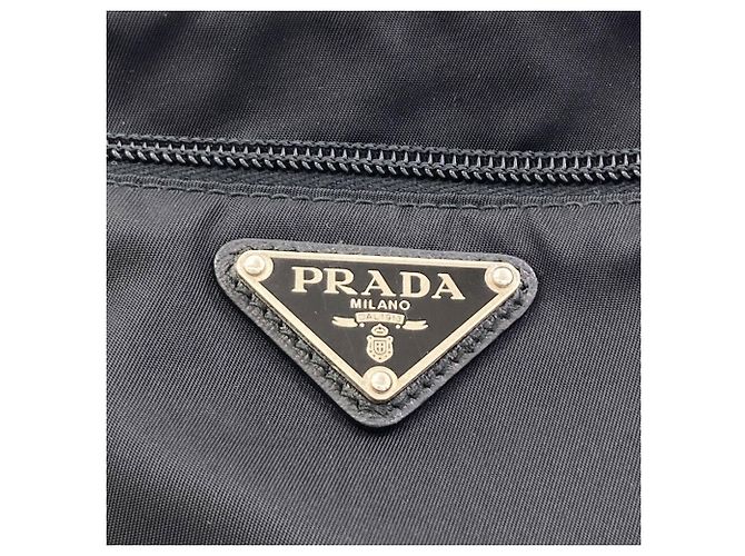 Borsa a tracolla lunga Prada in nylon nero - vista 8