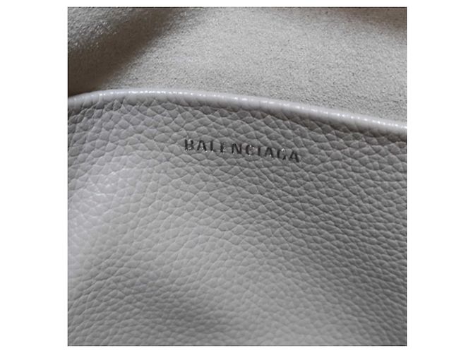 Borsa a tracolla Balenciaga Everyday Beige - vista 9