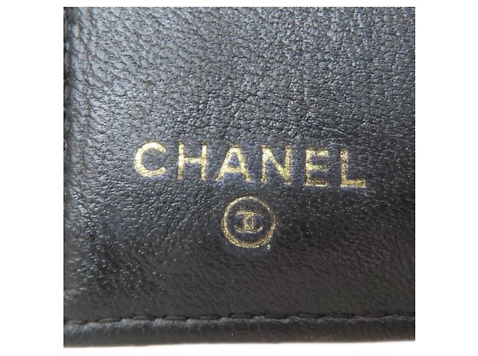 Cartera compacta Chanel Matelassé Negro - vista 7