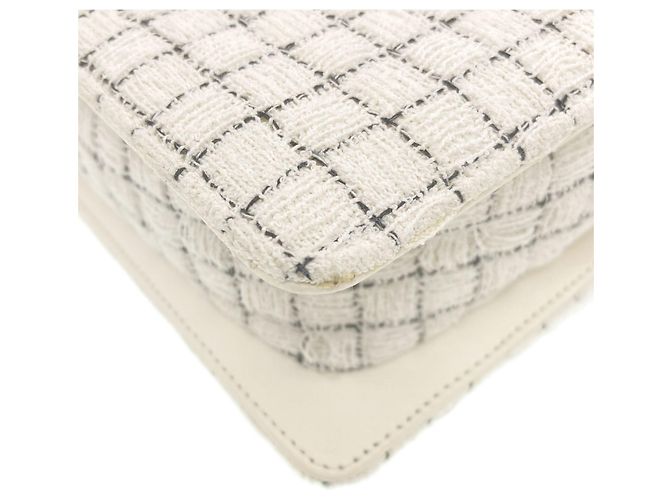 Borsa Shopping Chanel in Tweed Nero Bianco - vista 19