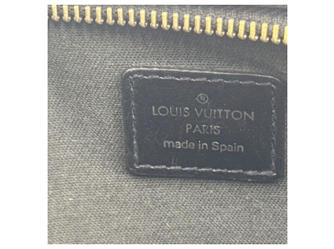 Borsa a Pochette Louis Vuitton Kalga M30812 Nero Grigio - vista 10