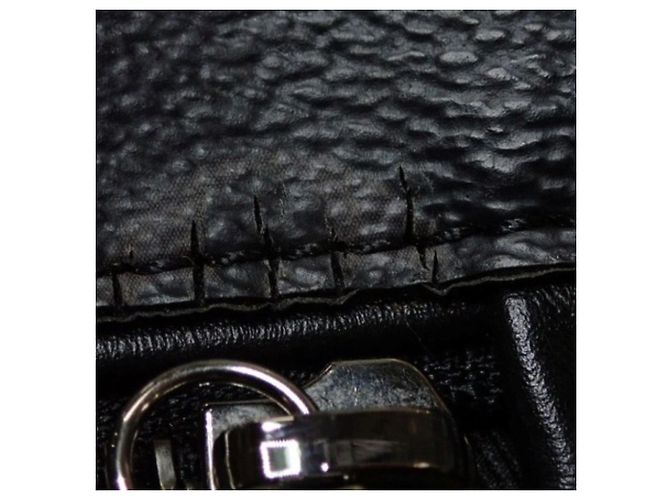 Louis Vuitton Discovery Bumbag M46035 Nero - vista 9