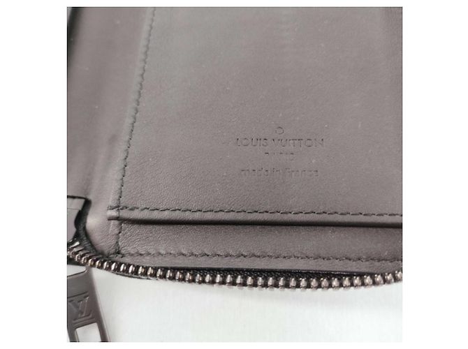 Louis Vuitton Long Wallet Aerogram Zippy Vertical Black - view 10