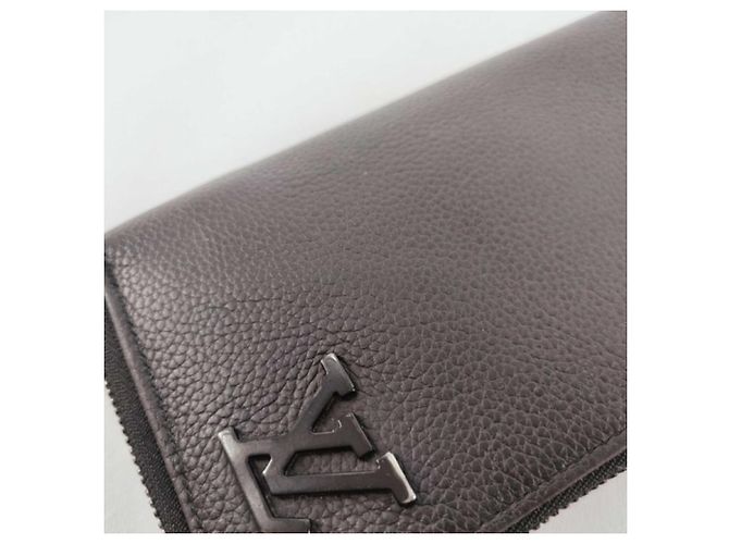 Louis Vuitton Long Wallet Aerogram Zippy Vertical Black - view 5